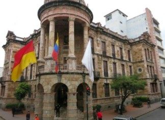 4 Lugares Turísticos Azuay