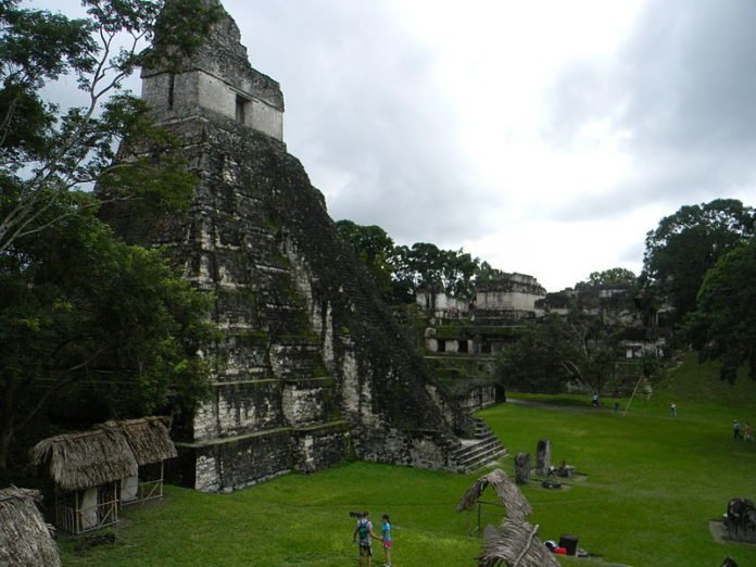 5 lugares turísticos de Tikal