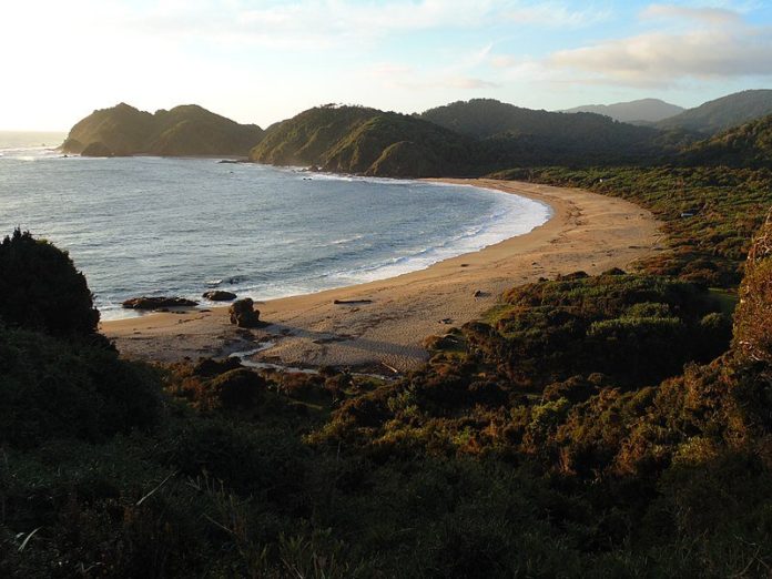 6 Hermosas Playas en la región de Los Lagos playas los lagos