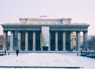 7 Lugares Turísticos de Novosibirsk