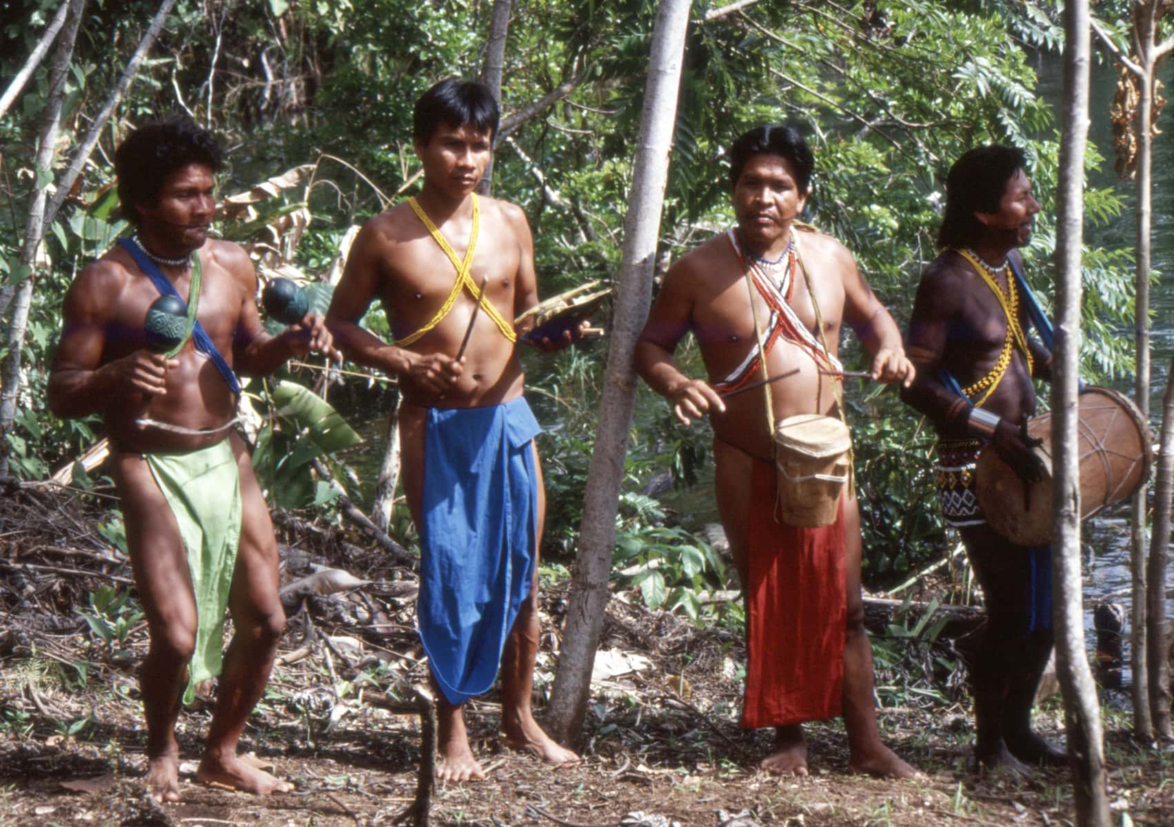 Los indios Emberá (historia y cómo visitar) ¿Qué visitar? (2024)