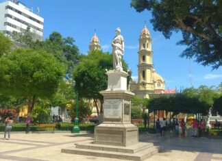 7 Cosas gratis que hacer en Piura Plaza de Armas Piura