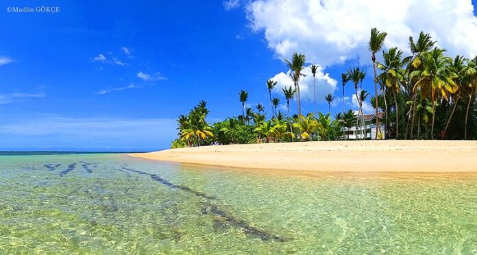 Las Mejores Playas de República Dominicana: Una Guía para el Aventurero Playa Las Terrenas