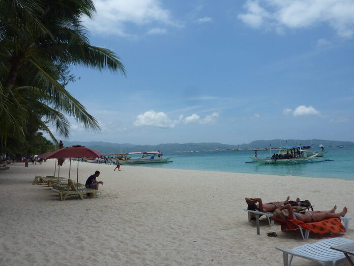 10 Mejores Playas de Filipinas White Beach, Boracay