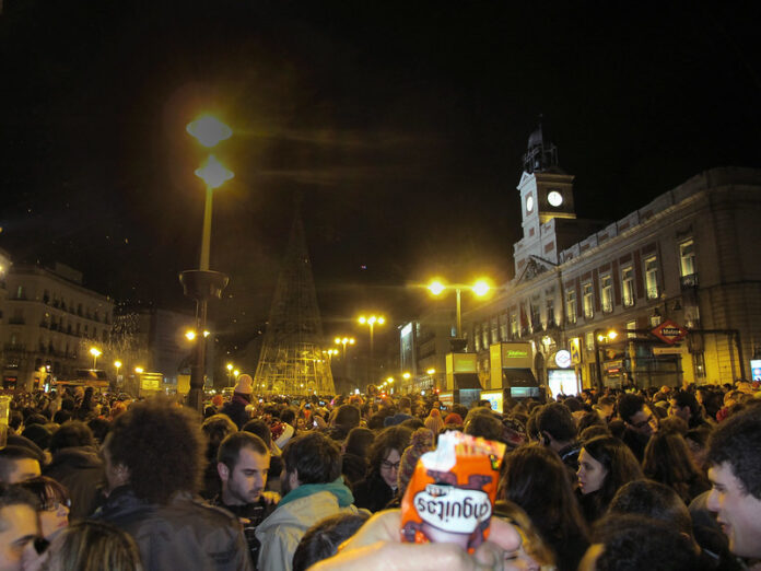 10 Mejores Destinos para Recibir el Año Nuevo en Europa Madrid, España, año nuevo