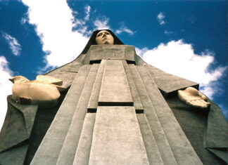 Cosas Qué Ver y Hacer en Trujillo, Venezuela Monumento a la Virgen de la Paz