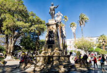 Cosas Qué Ver y Hacer en Sucre, la Ciudad Blanca de Bolivia Plaza 25 de Mayo