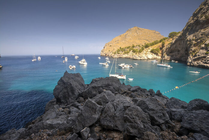 6 Atractivos Turísticos de la Calobra en Mallorca: Un Viaje Inolvidable Excursiones en Barco en Puerto Sa Calobra