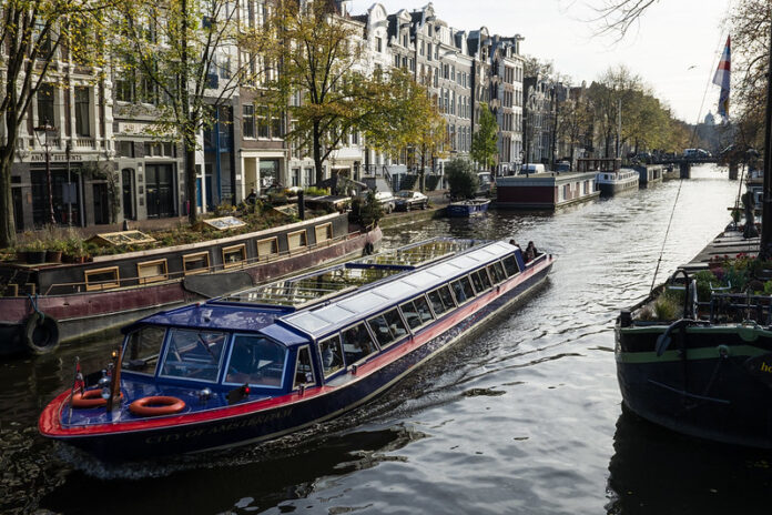 13 Mejores Atractivos Turísticos de Ámsterdam Canales de Ámsterdam