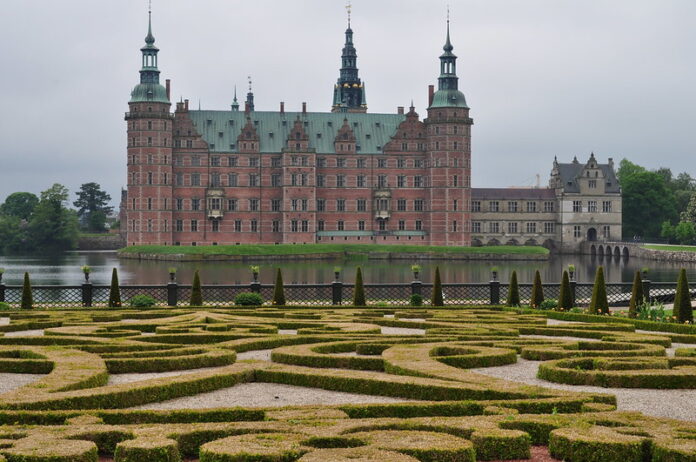10 Mejores Atractivos Turísticos de Dinamarca Castillo de Frederiksborg