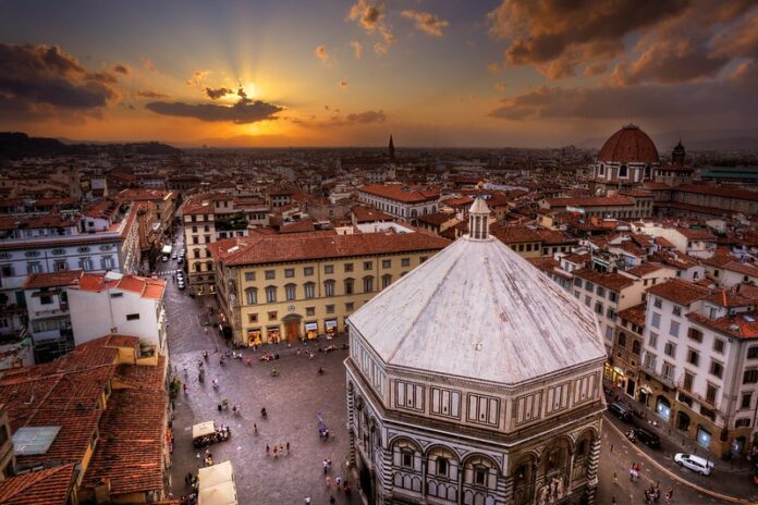 Mejores Atractivos Turísticos De Amalfi Piazza del Duomo