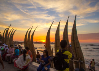 7 Mejores Atractivos Turísticos del Valle de Moche Huanchaco y sus Caballitos de Totora (Trujillo)