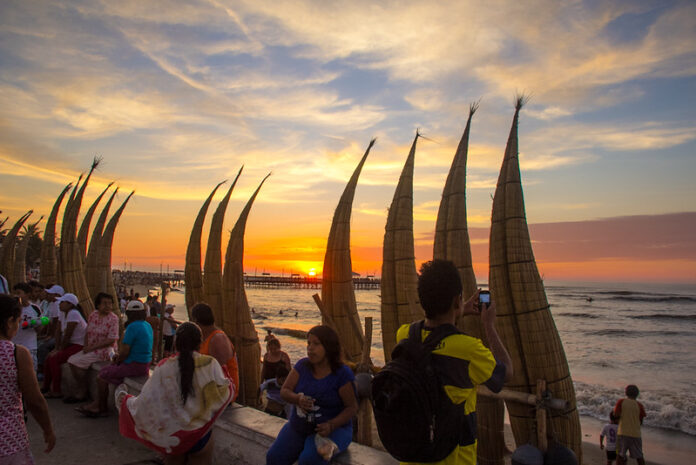 7 Mejores Atractivos Turísticos del Valle de Moche Huanchaco y sus Caballitos de Totora (Trujillo)
