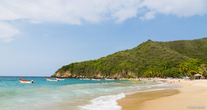 Las 8 Mejores Playas del Estado Aragua Playa Cepe, Aragua
