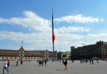 Cosas que Ver y Hacer en la Ciudad de México El Zócalo y el Templo Mayor