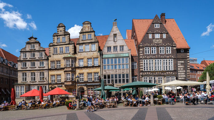 10 Mejores Atractivos Turísticos de Bremen La Plaza del Mercado (Marktplatz) y el Ayuntamiento