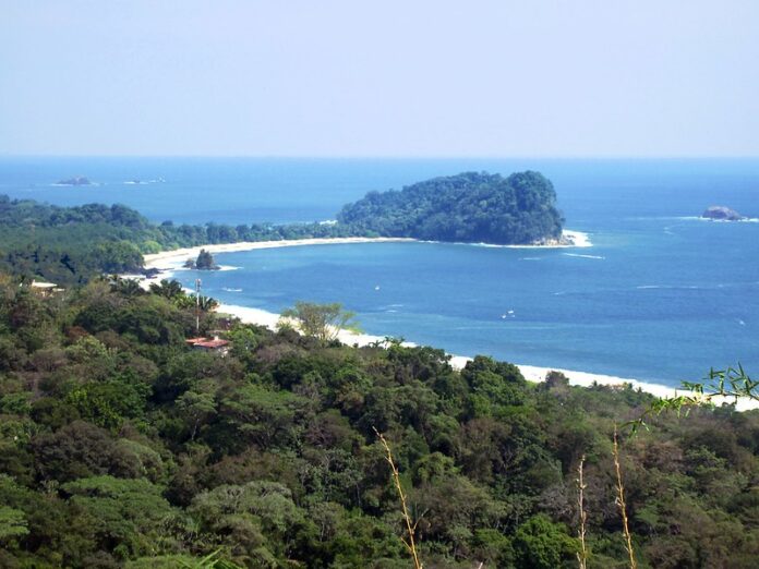 8 Mejores Atractivos de Quepos Parque Nacional Manuel Antonio