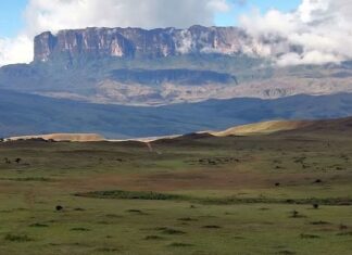 8 Mejores Lugares Turísticos de Roraima Monte Roraima