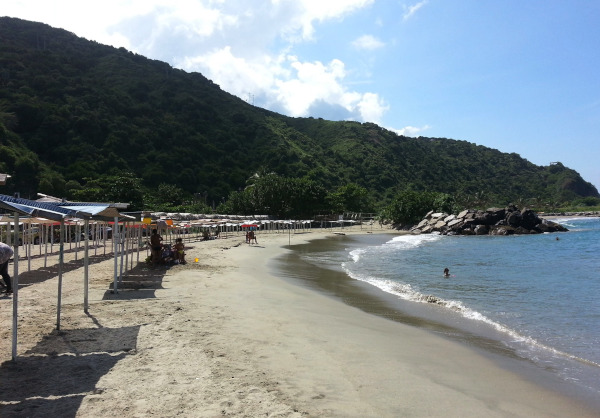 6 Mejores Playas Cerca de Caracas Playa Verde