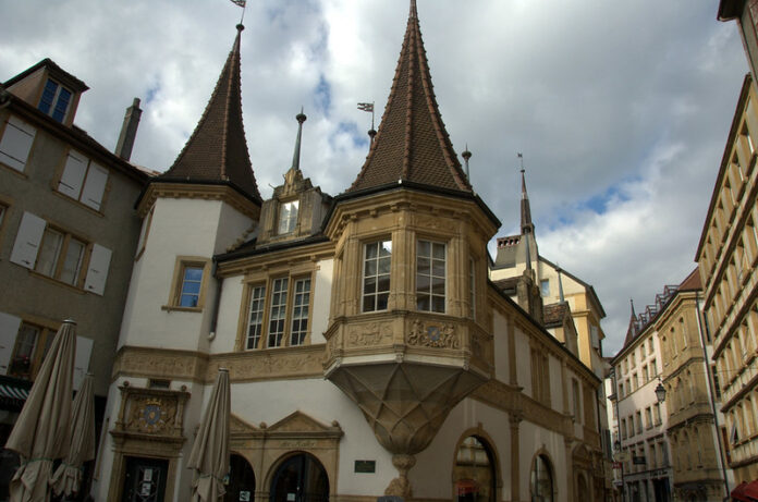 7 Mejores Atractivos Turísticos de Neuchâtel Casco Antiguo de de Neuchâtel
