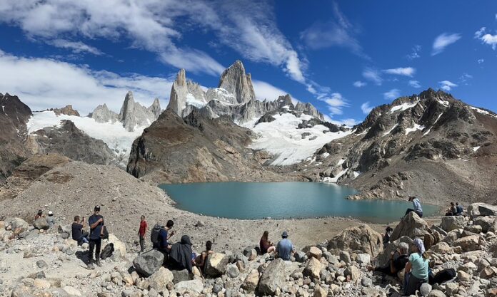 5 Mejores Rutas de Trekking de Argentina Laguna de los Tres – El Chaltén, Santa Cruz