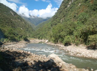 7 Mejores Atractivos Naturales de Roboré Río Aguas Calientes