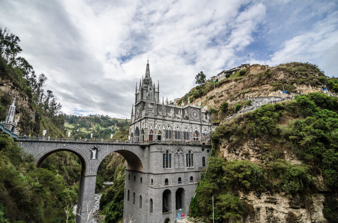 Cosas que Ver y Hacer en Nariño Santuario de Las Lajas