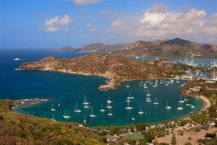 11 Mejores lugares turísticos de Antigua y Barbuda Shirley Heights