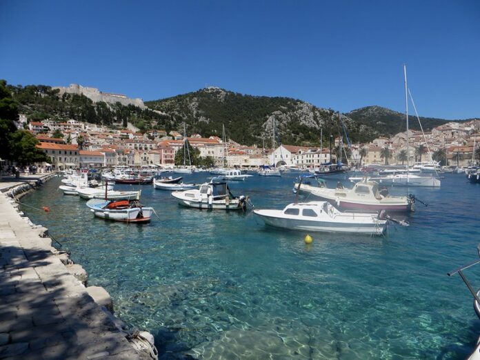 7 Mejores Atractivos Turísticos de Croacia isla de Hvar